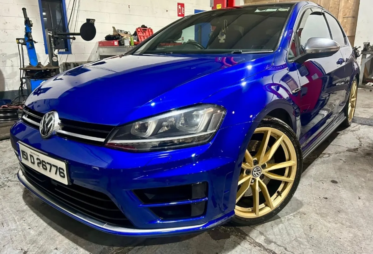Volkswagen Golf R - Image 3