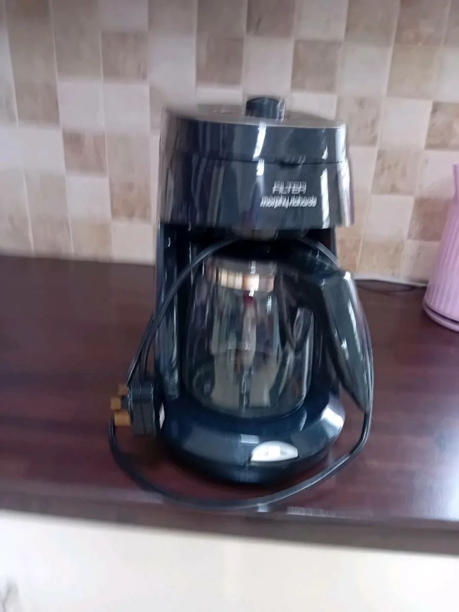 MORPHY RICHARDS FILTER COFFEE MACHINE