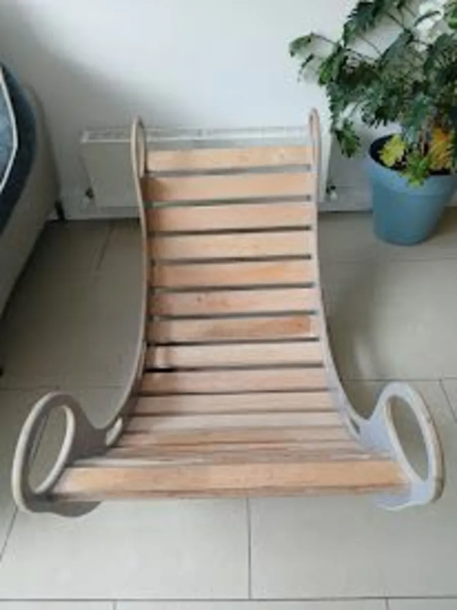 Woodeczka toy climbing frame - Image 3