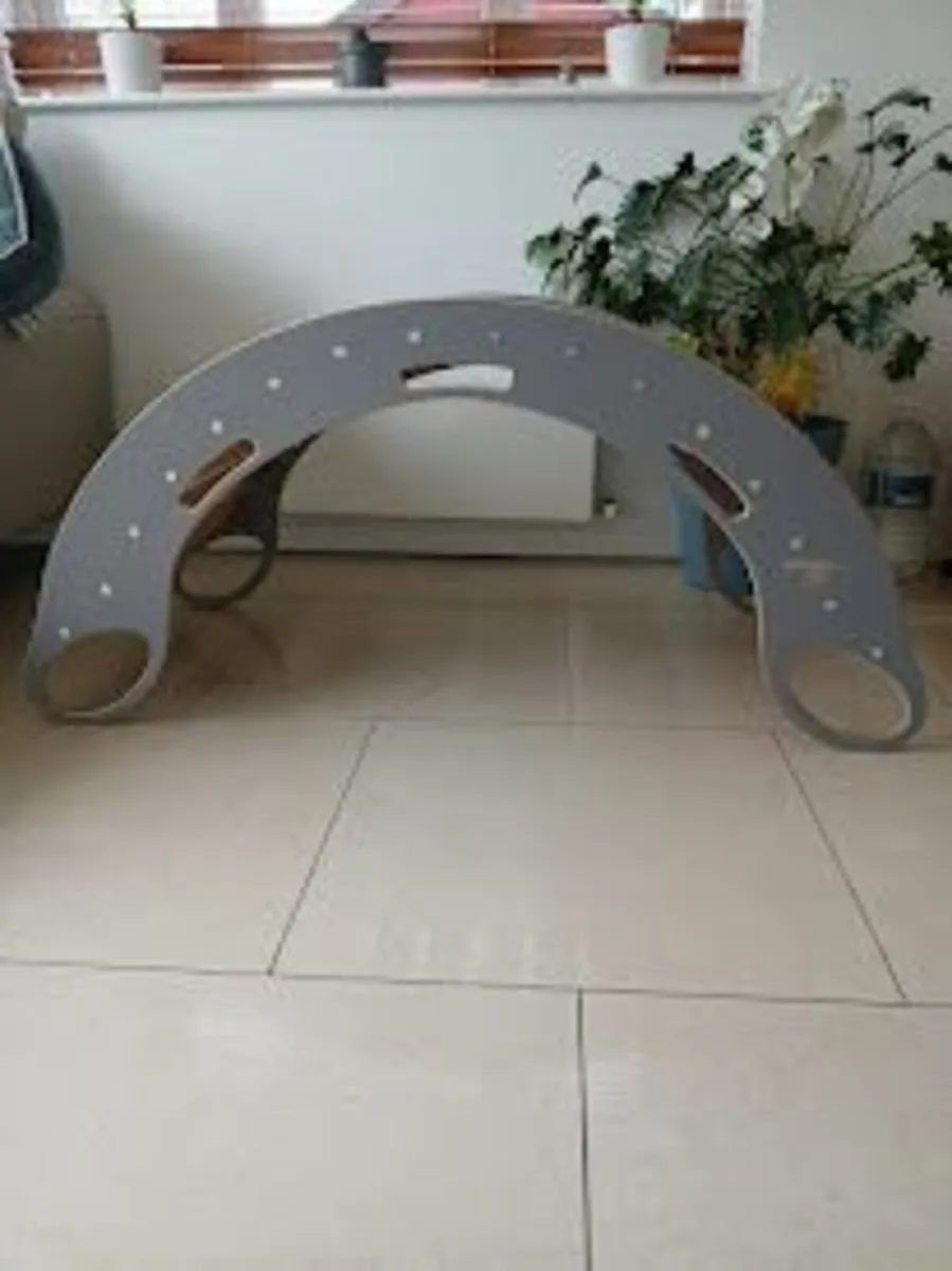 Woodeczka toy climbing frame - Image 4