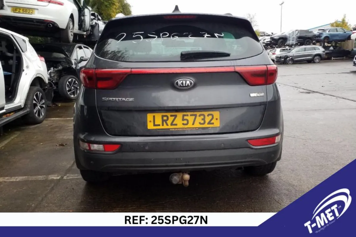 2016 KIA SPORTAGE BREAKING FOR PARTS - Image 3