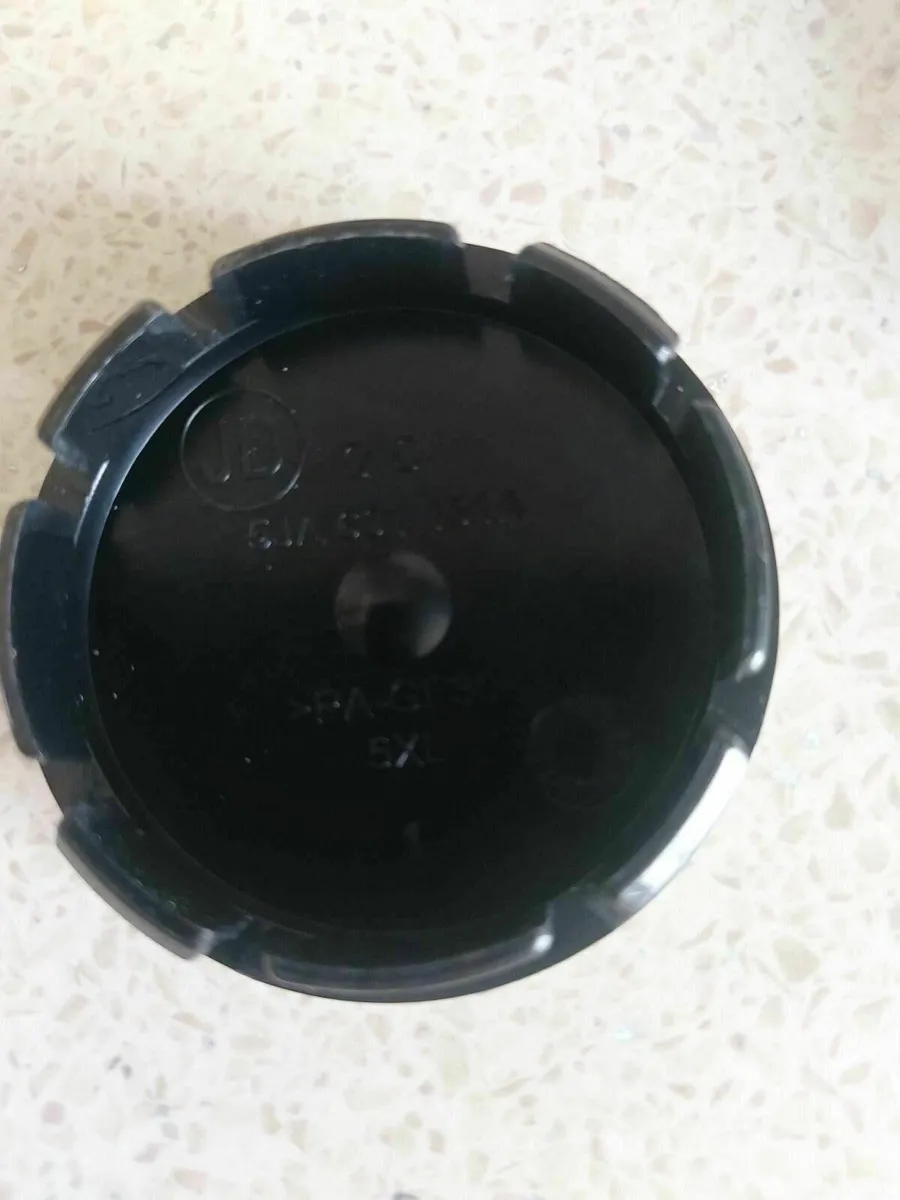 Skoda centre caps -FREE POST - Image 2