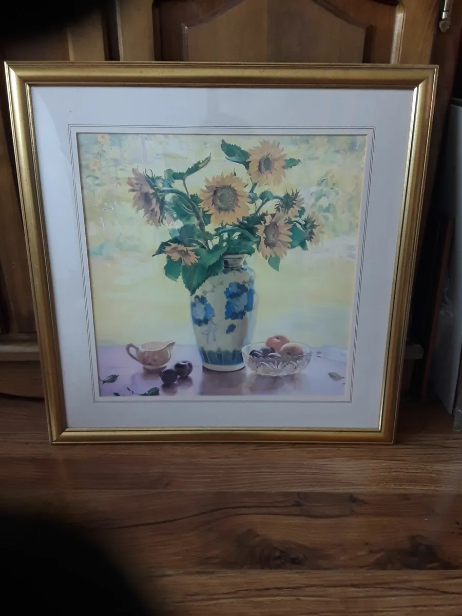 Lovely picture glass frame - Image 1