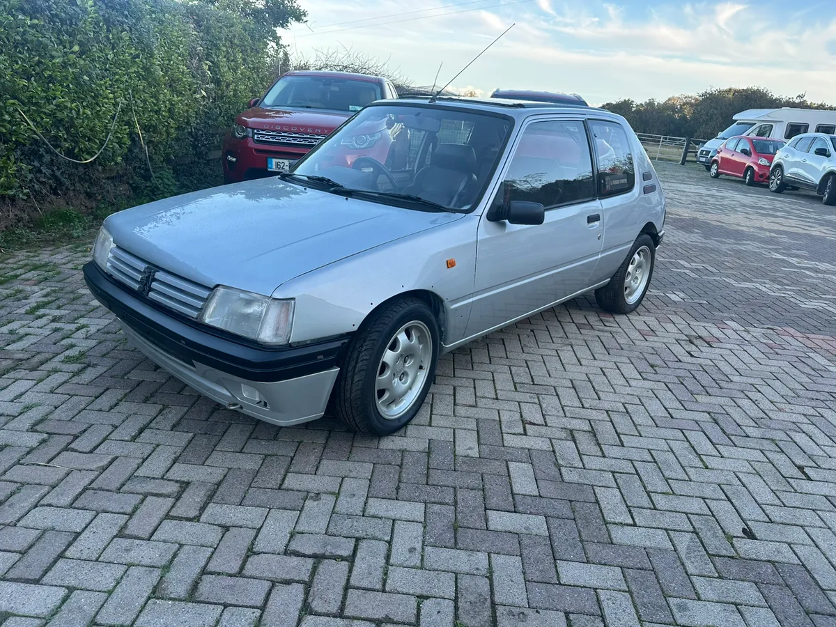 Peugeot 205 GTI 1.9 1990 ( Small Project) - Image 1