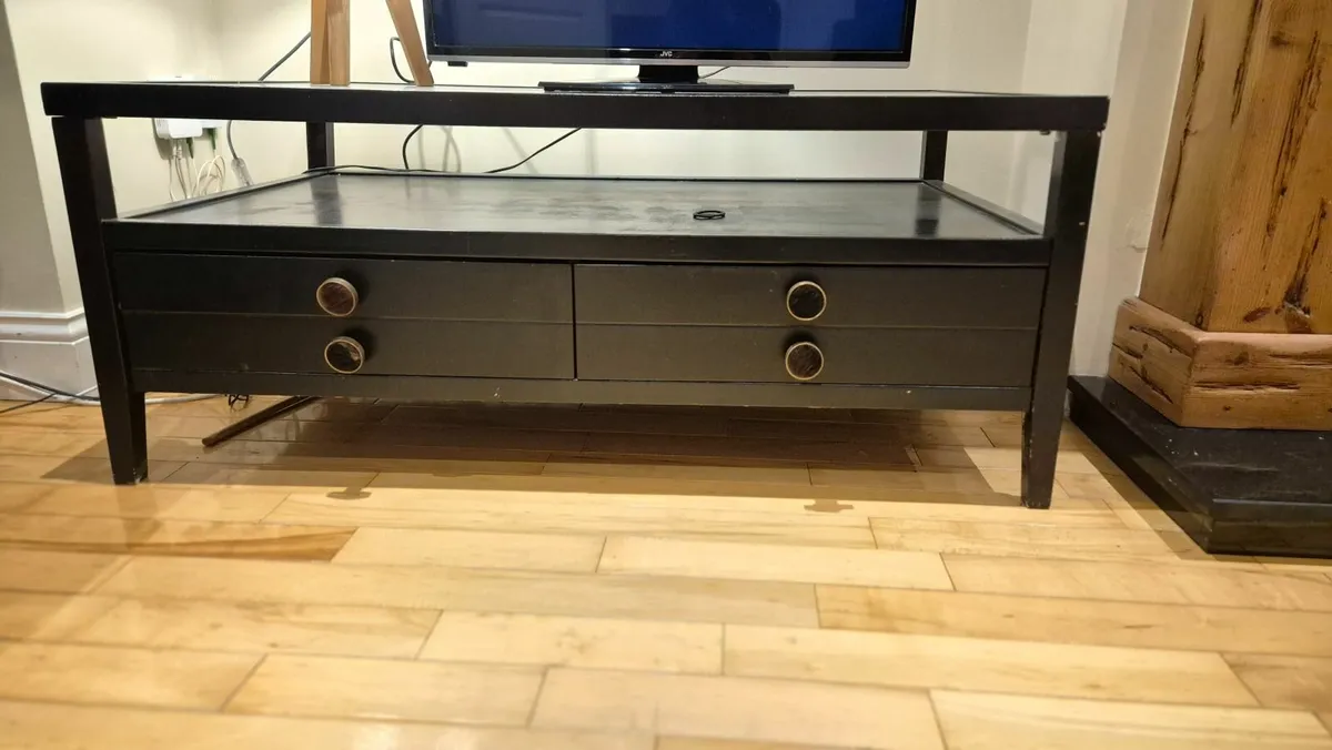 Coffee table - Image 1