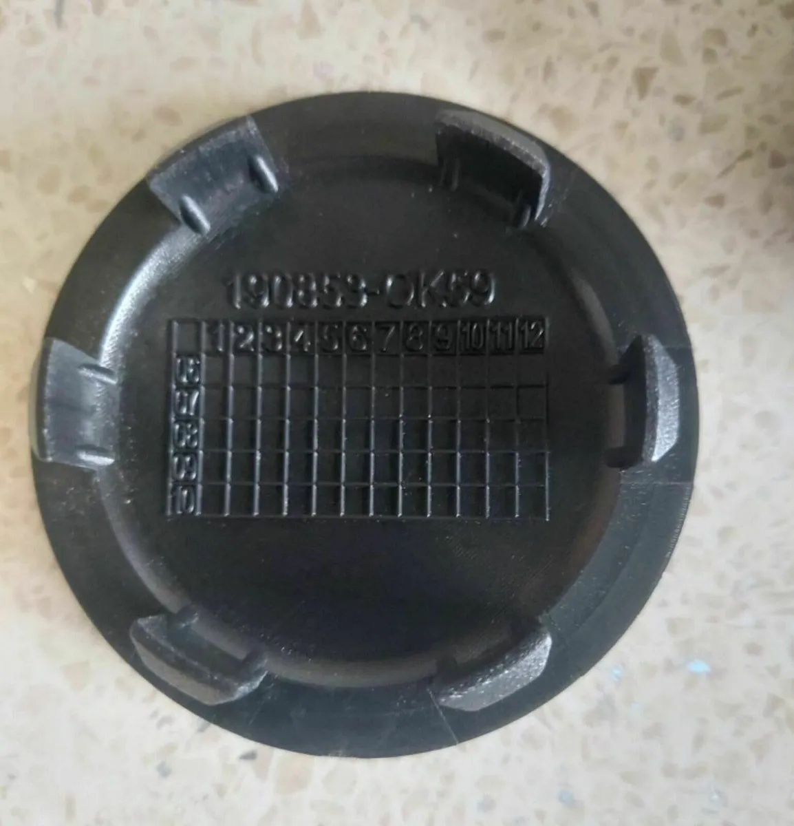 4 x Mini Centre Caps - FREE POST - Image 2