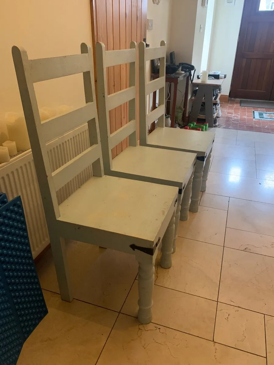 Kitchen chairs - Image 4