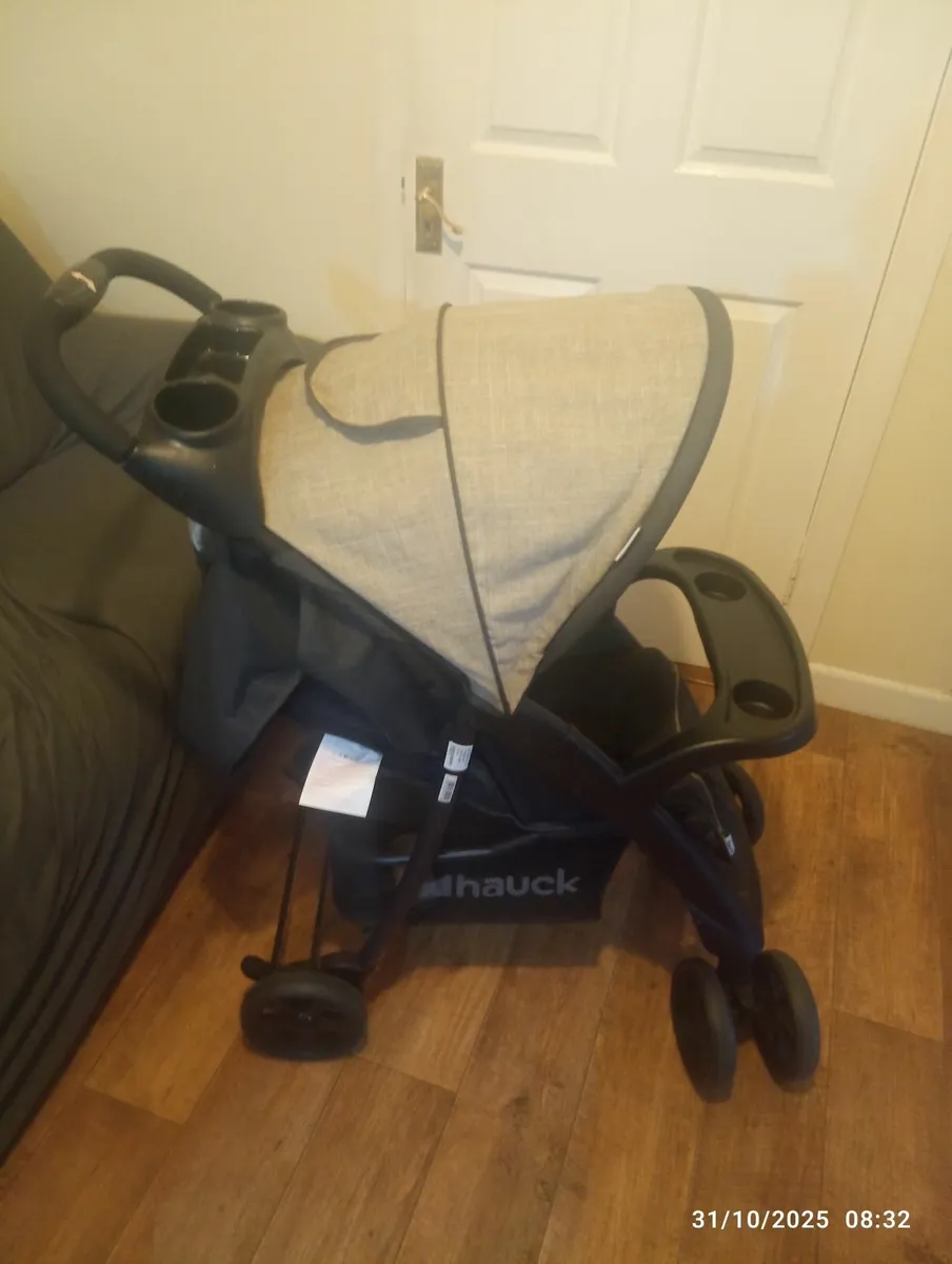 Childs Push chair - Image 2