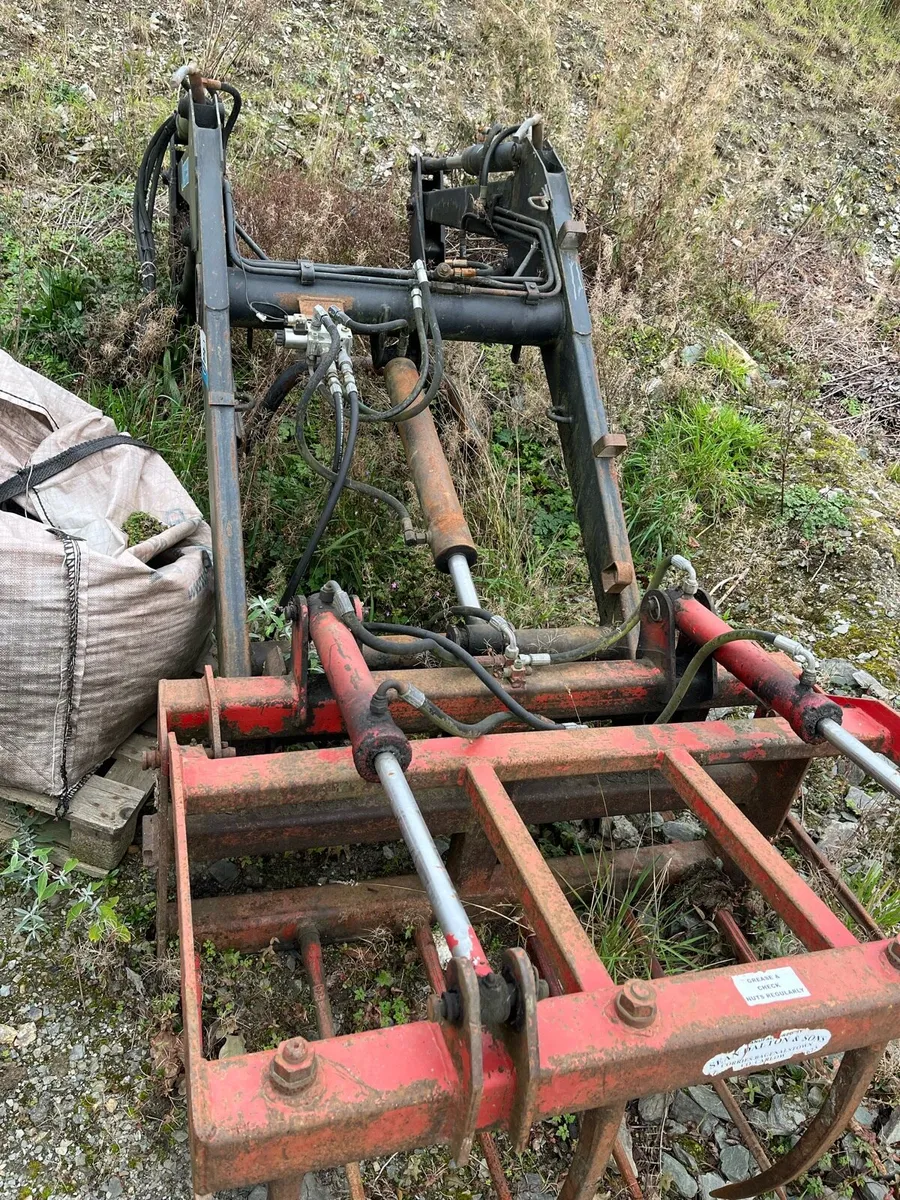 Ford 7610 c/w loader - Image 3