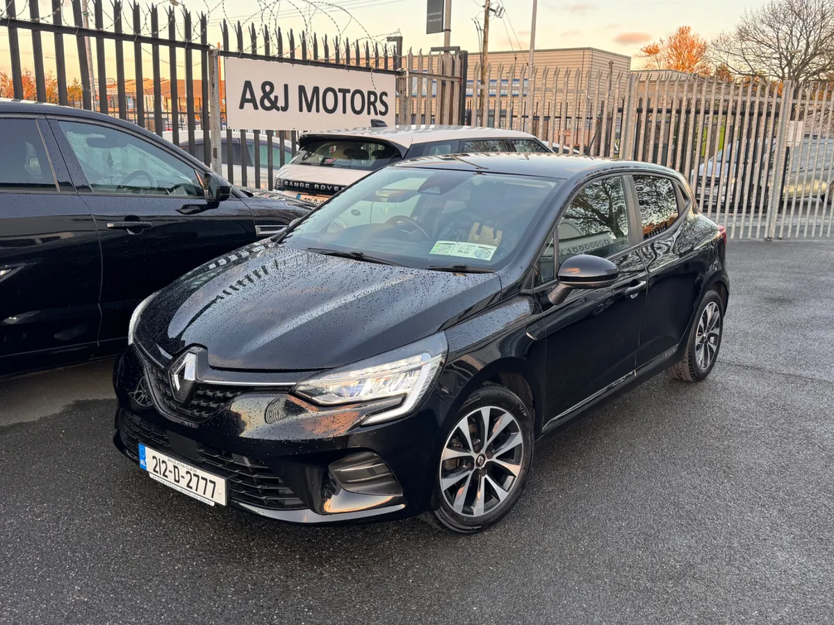 2021 Renault Clio 1.0 Petrol - Image 1
