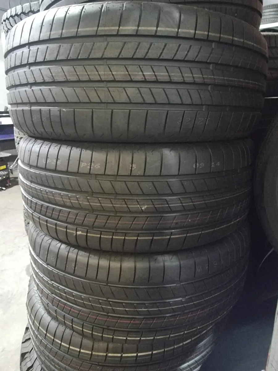 For sale very good condition part worn tyres!! - Image 1