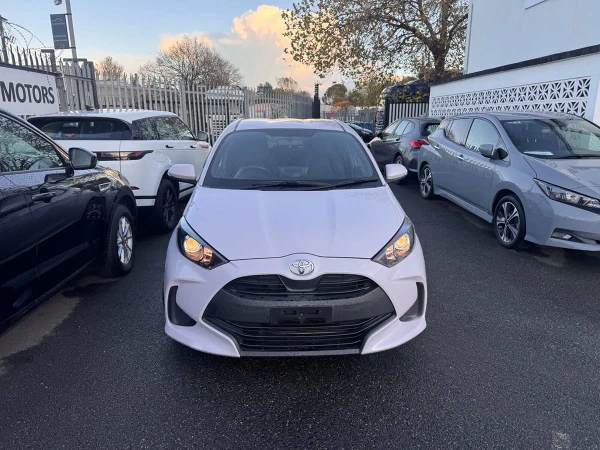 2020 TOYOTA YARIS 1.0 AUTOMATIC - Image 3