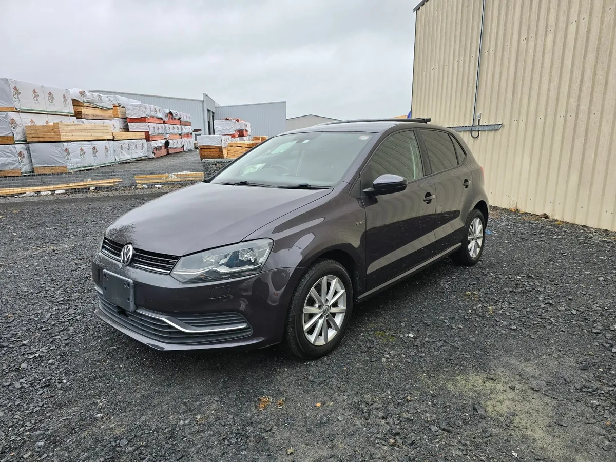 2015 Volkswagen Polo - Image 4