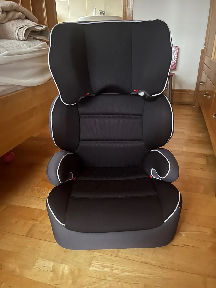 Child’s car seat - Image 2