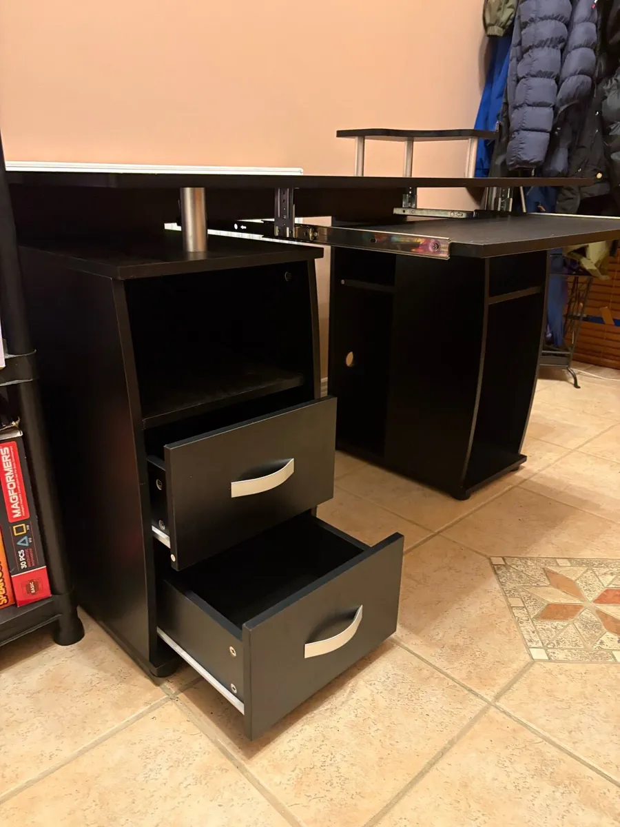 COMPUTER DESK TABLE - Image 4