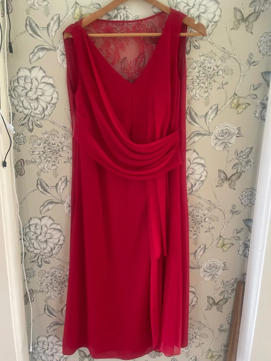 New red dress 16 - Image 1