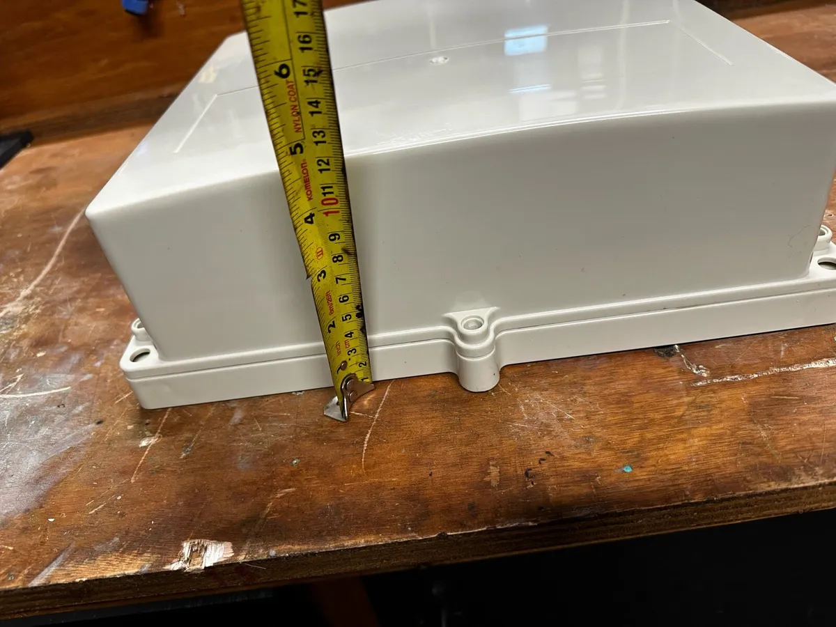 Sealed electrical box - Image 2