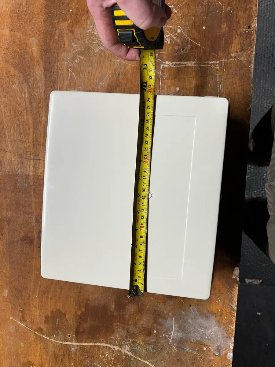 Sealed electrical box - Image 3