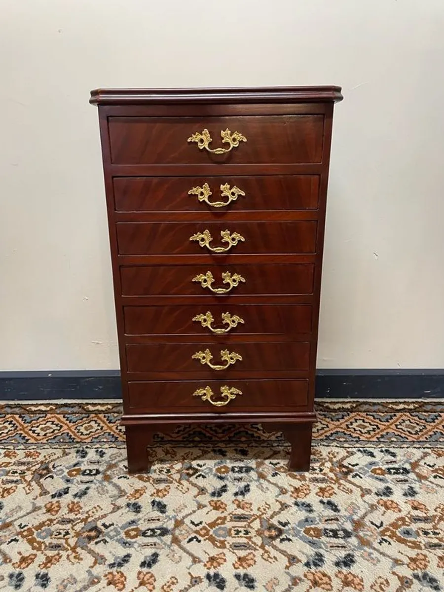 Elegant Vintage Mahogany Tallboy - Image 1