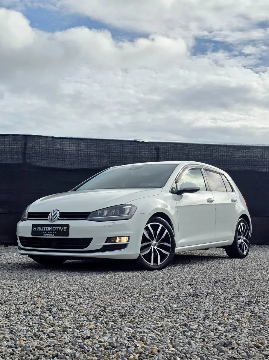 2014 VW GOLF GT HIGHLINE 1.4 TSI LOW KMS - Image 1