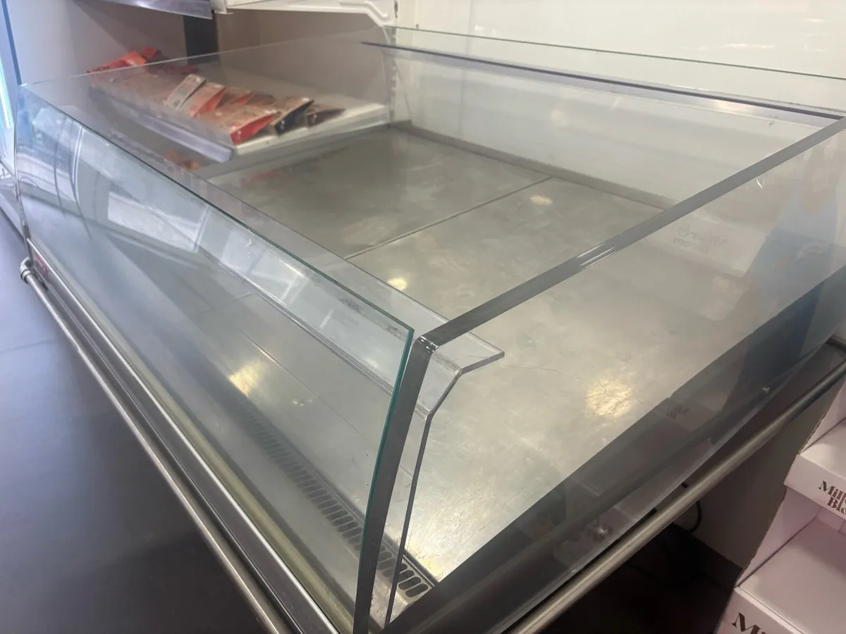 Display fridge - Image 3