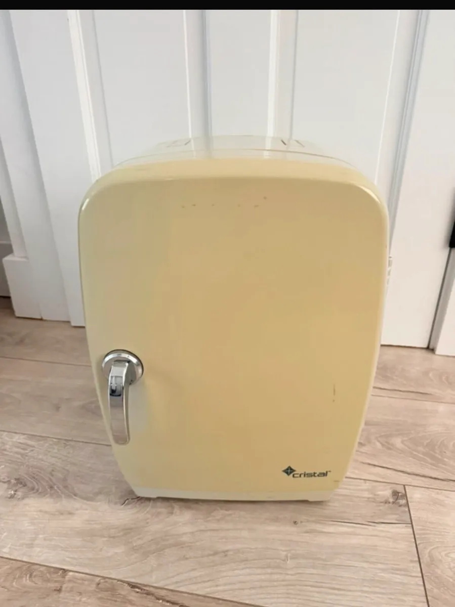 Mini Fridge - Image 2