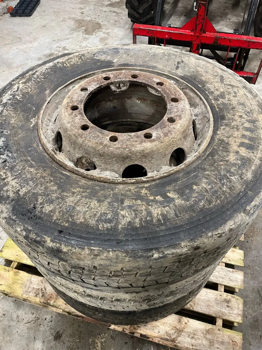 Ten stud wheels - Image 4