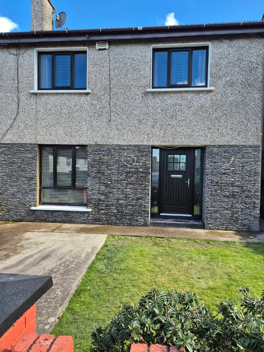 California Graphite - Stone Cladding - Image 1