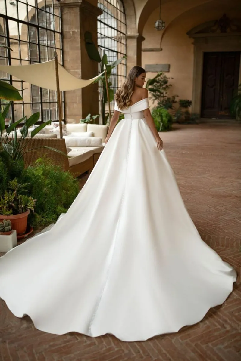 Milla Nova Matilda Silk Wedding Dress - Image 4