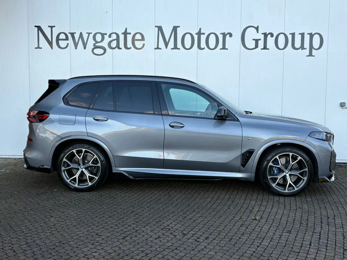 BMW X5 Xdrive50e MC 4DR Auto - Image 3