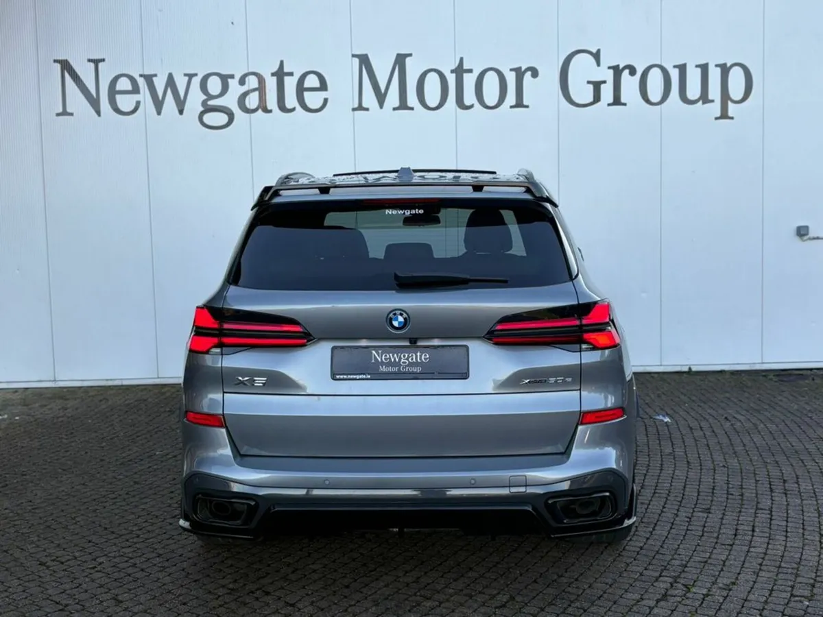 BMW X5 Xdrive50e MC 4DR Auto - Image 4
