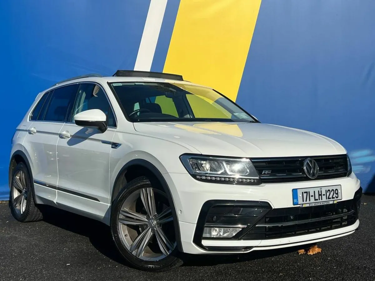 Volkswagen Tiguan R-LINE 2.0 TDI // TILT & SLIDE P - Image 3