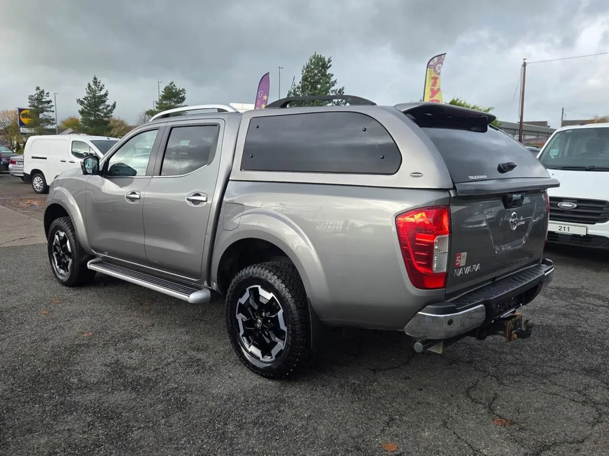 Nissan Navara DCI TEKNA SHR DCB - Image 4