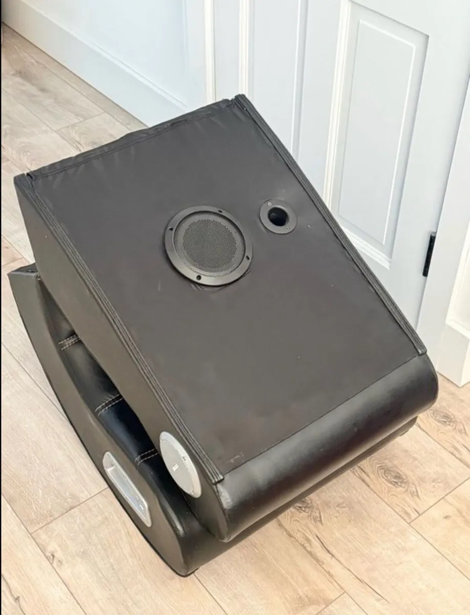 X Rocker Gaming Chair - Image 3