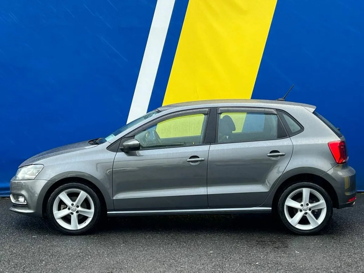 Volkswagen Polo HIGHLINE 1.2 TSI // FULL SERVICE H - Image 3