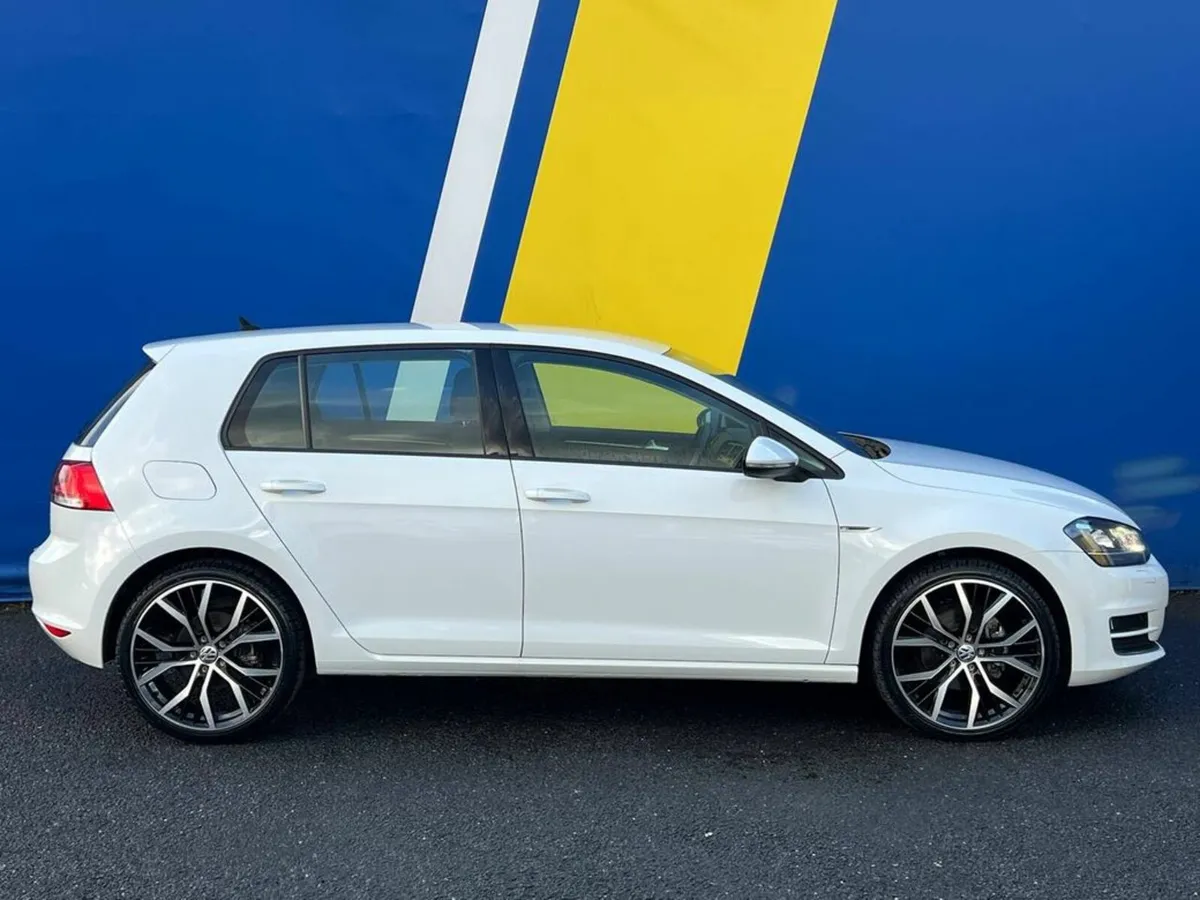 Volkswagen Golf R-LINE PACK 1.4 TSI // HIGHLINE // - Image 2