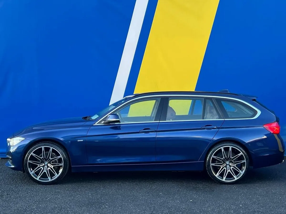 BMW 3-Series 320d LUXURY LINE TOURING // LEATHER H - Image 3