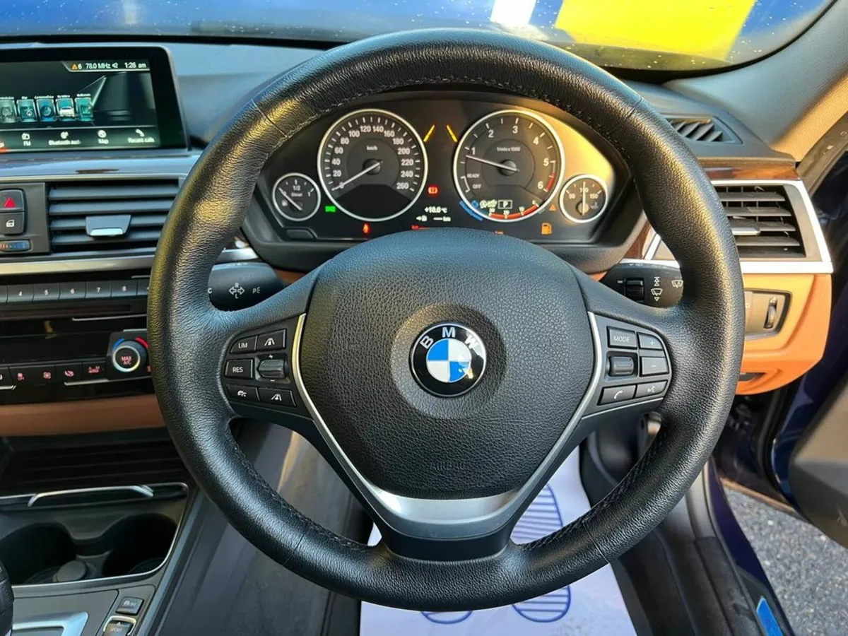 BMW 3-Series 320d LUXURY LINE TOURING // LEATHER H - Image 4