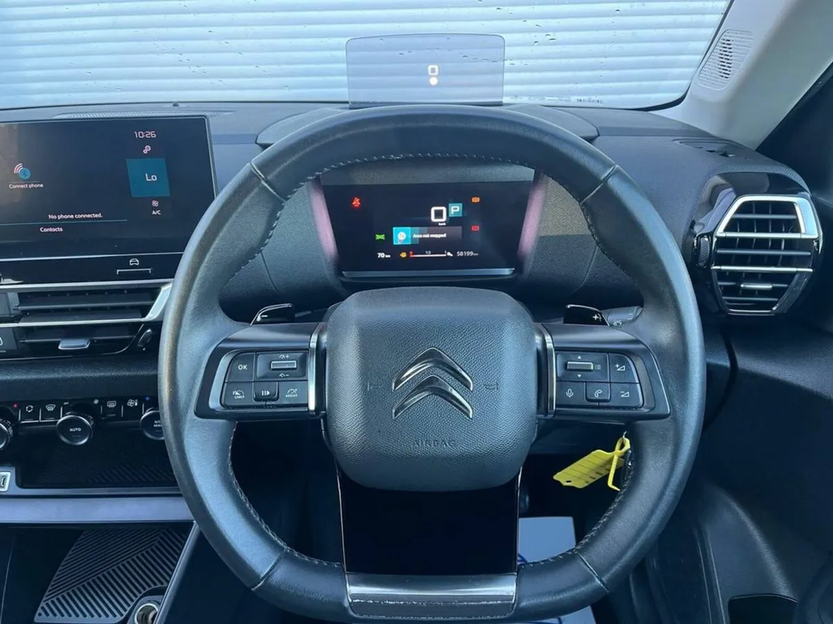 Citroen C4 FEEL PACK PURETECH 1.2 // HEADS-UP DISP - Image 4