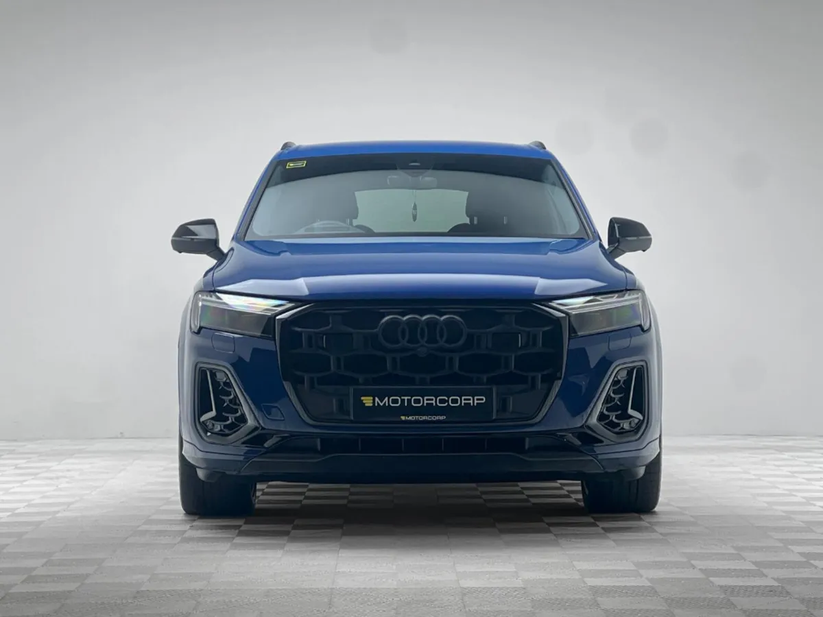 Audi Q7 55 TFSI E S LINE BLACK ED QUATTRO - Image 2