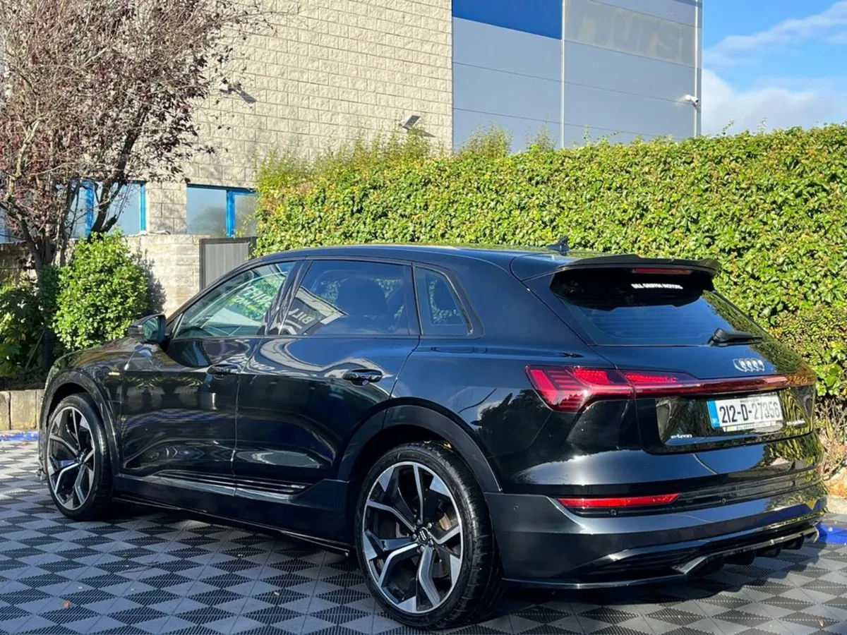 Audi e-tron 55 QUATTRO BLACK EDITION // RS-PERFORM - Image 4