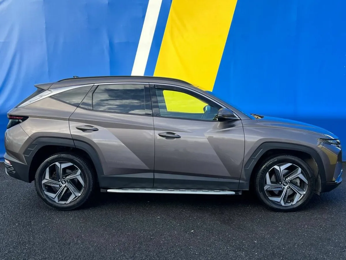 Hyundai Tucson EXECUTIVE PLUS 1.6 HYBRID // LOW MI - Image 2