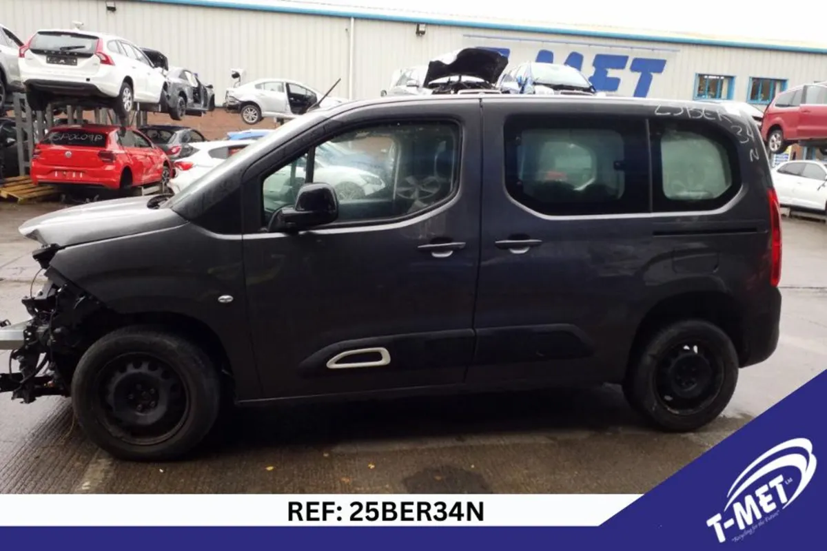 2023 CITROEN BERLINGO BREAKING FOR PARTS - Image 4
