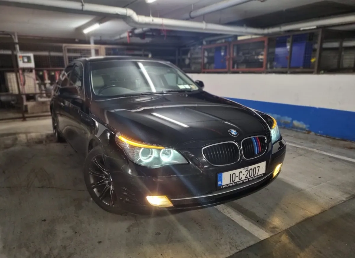 *Engine smoking* BMW 520d - Image 4