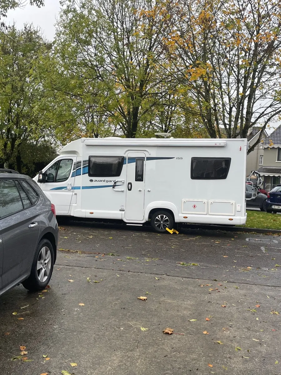 Motor home - Image 4