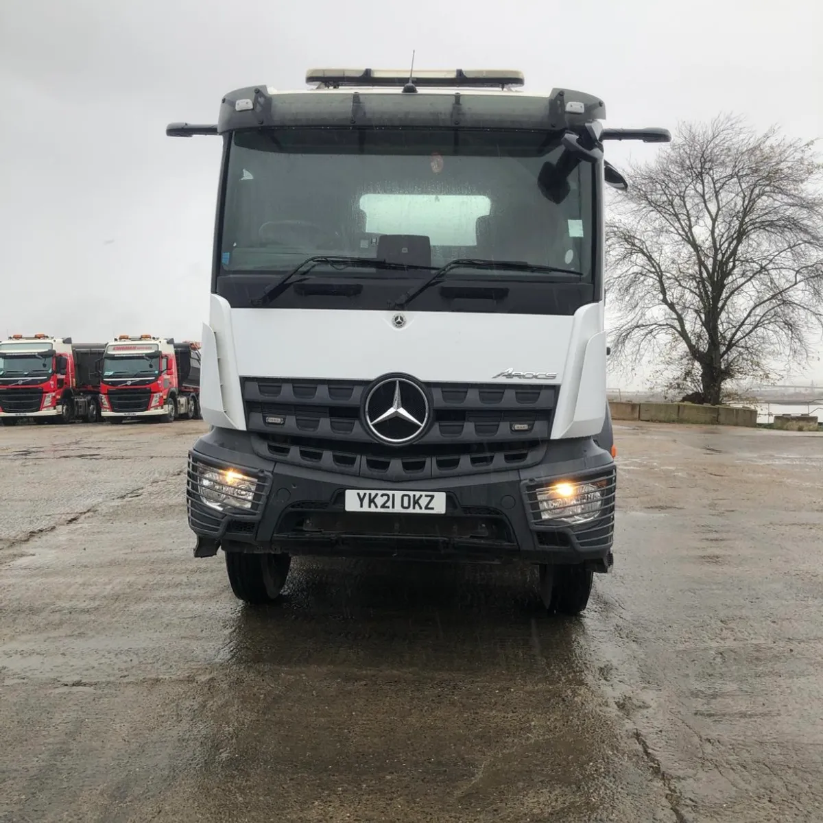 Mercedes Arocs Mixer - Image 2