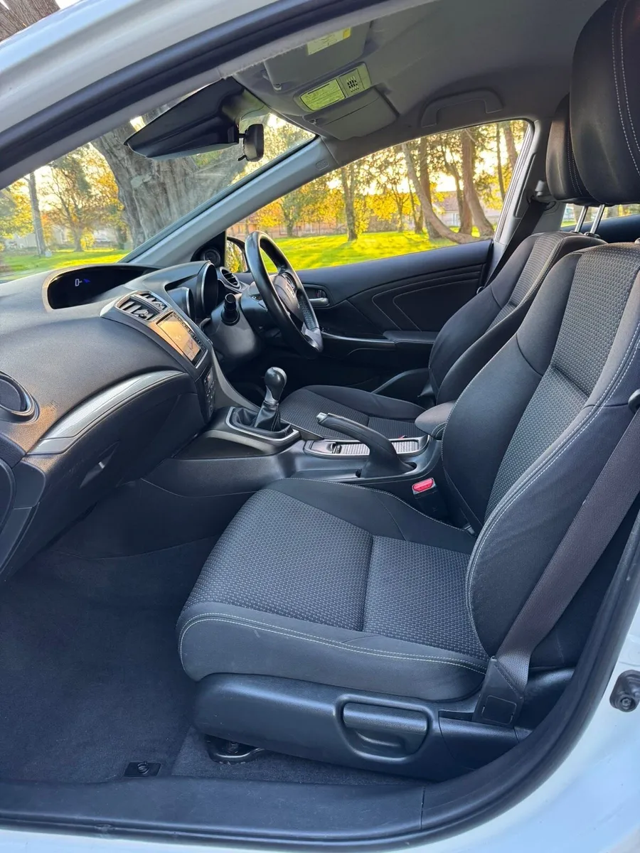 Honda Civic  New Nct 08-27 ! - Image 4