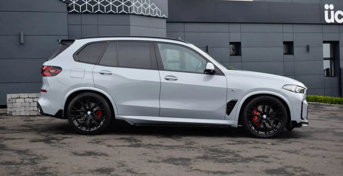 BMW X5 3.0 X5 Xdrive 30d M Sport Mhev Auto 4WD 5dr - Image 4