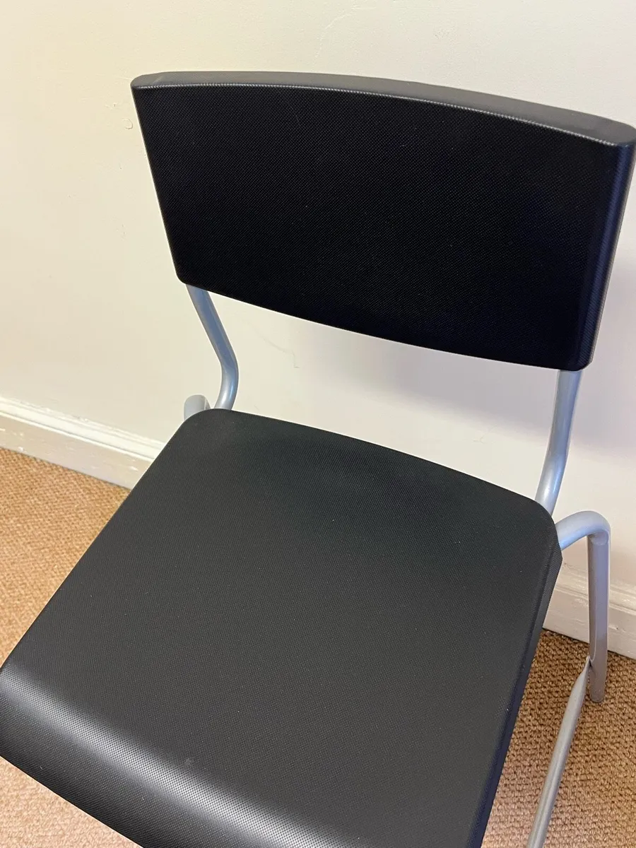 High stool - Image 3