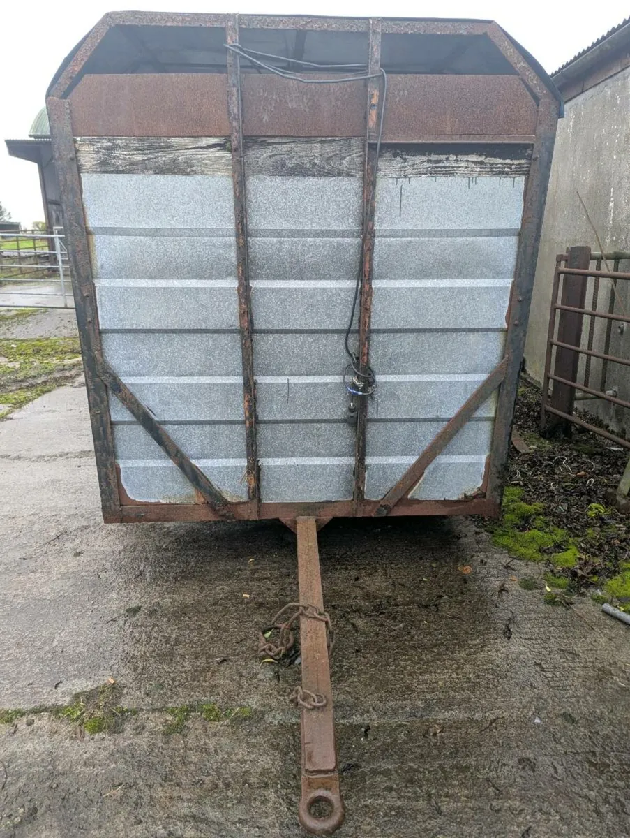 Cattle Trailor - Image 1
